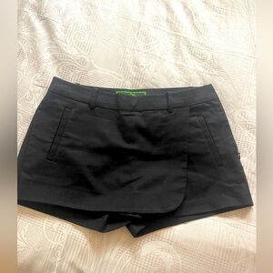 Women’s C. Wonder skort